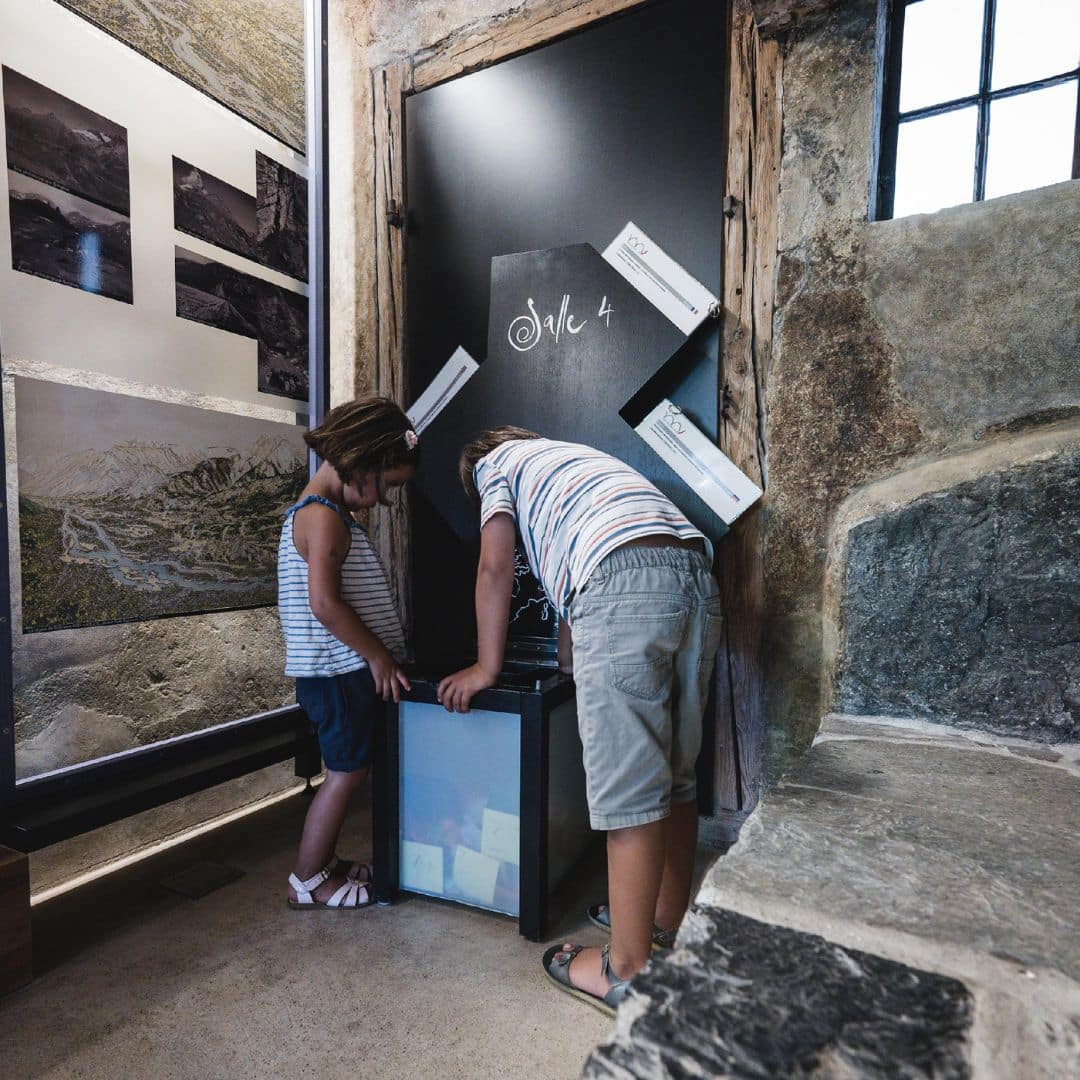Visite MH Studio Vorben Alain AMherd Musée de la nature du Valais © Musées cantonaux du Valais.